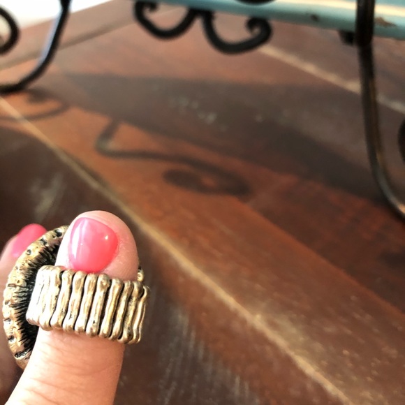 Blues/turquise statement ring - Picture 5 of 6